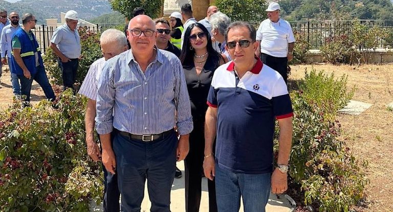 بالصور- جبران يتفقد سير العمل في مشروع مياه الشفة في لحفد