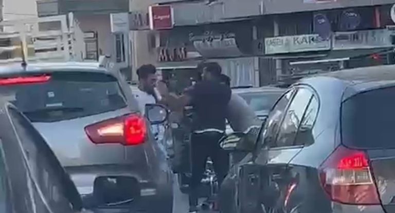 خاص – بالفيديو: إشكال كبير في جبيل بين عدد من الشبان وسائق ديليفري