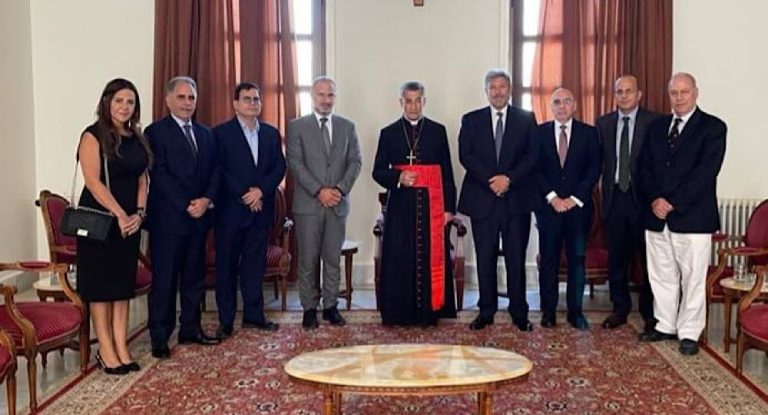 وفد من المجلس التنفيذي في “مشروع وطن الانسان” زار الراعي في الديمان