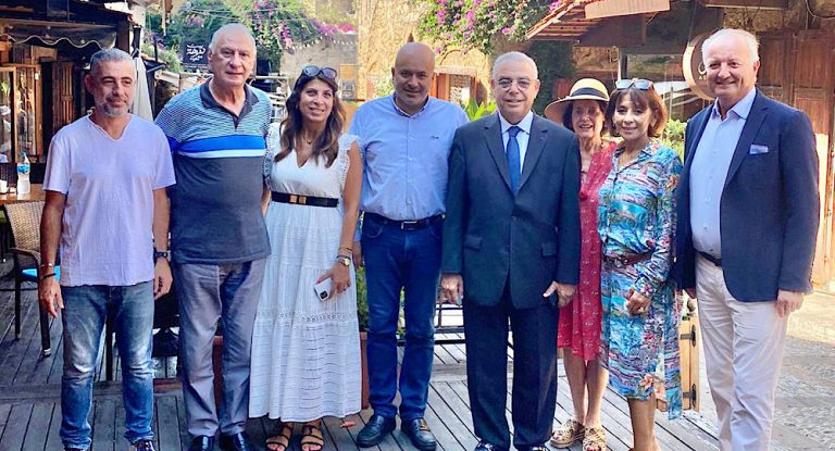 جولة لرئيس بلدية سان جان كاب فيرات الفرنسيّة في جبيل