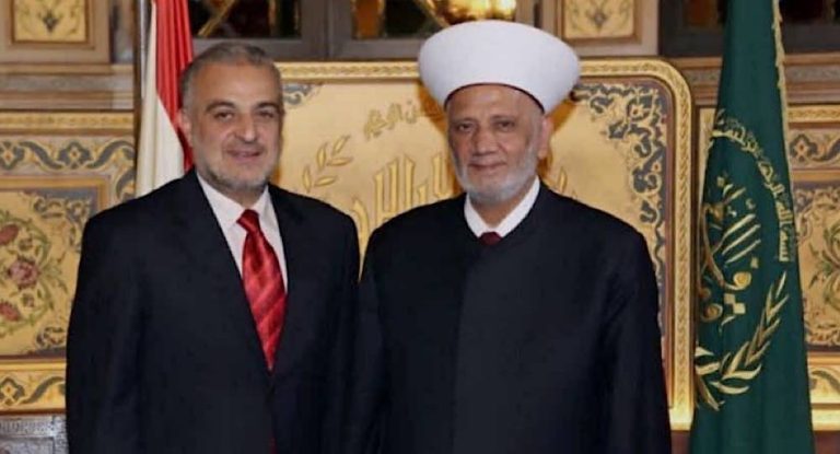 رئيس جمعية تجار لبنان الشمالي: أسعد الحريري يبارك لمفتي الجمهورية الشيخ عبد اللطيف دريان : سيدا في الحكمة والإعتدال