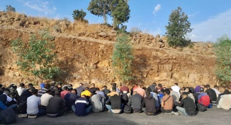 بالصور- إحباط محاولة تسلل 1250 سوري عبر الحدود!