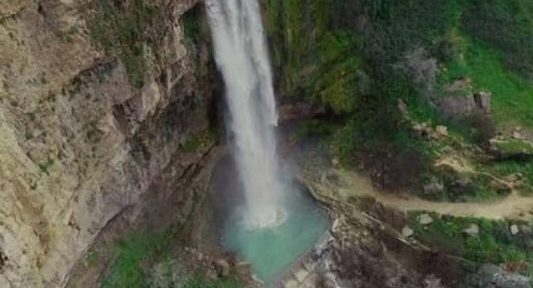 سقط في شلال وادي يحشوش… اليكم ما حصل!!