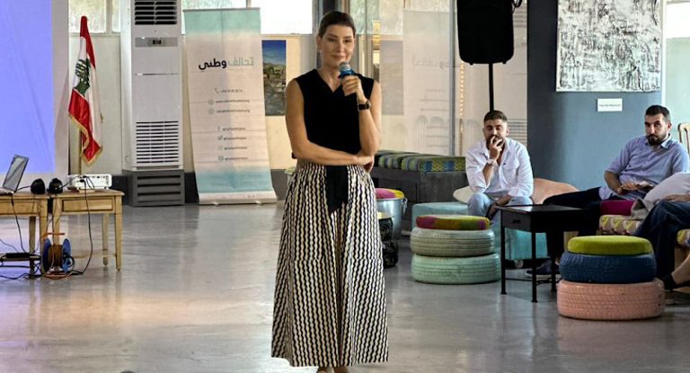 بالصّور – لقاء بين النائبة بولا يعقوبيان والشباب اللبناني.. نقاشات عديدة والهواجس واحدة.