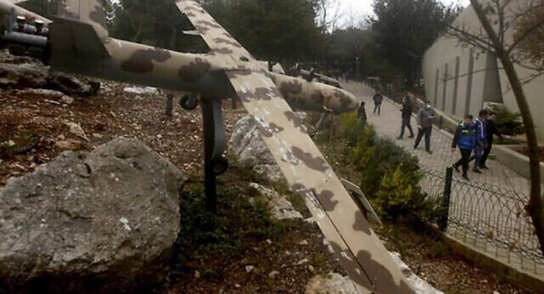 معلومات عن اصابة طائرة مسيرة انتحارية أهدافها بعد أن أطلقت من لبنان…!