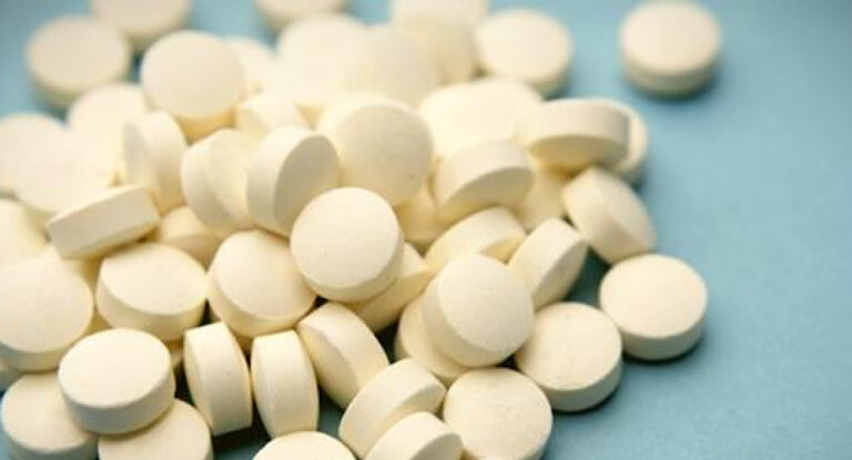 بالفيديو – خطير جداً.. حبوب الهلوسة والمخدّرة تنتشر في لبنان وهذا ما تفعله بالشباب!