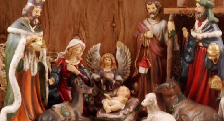 أتوسّل إليكَ أنْ لا تجيء