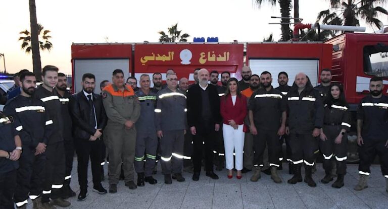 وزير الداخلية  يتفقد نقاط الدفاع المدني في ليلة رأس السنة