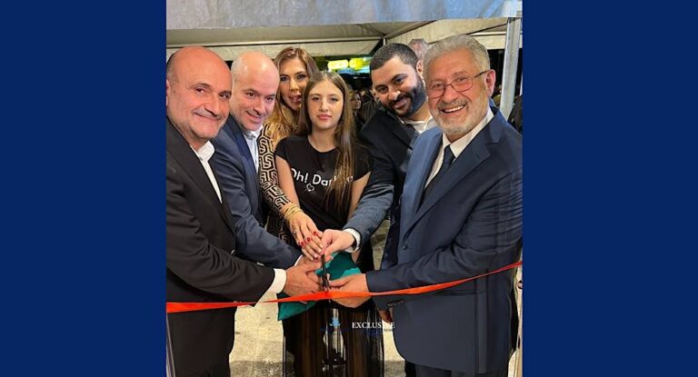 بالصور-المغترب اللبناني رجل الأعمال جورج المجبر يفتتح “BYBLOS GOURMET”  في جبيل بحضور حاشد