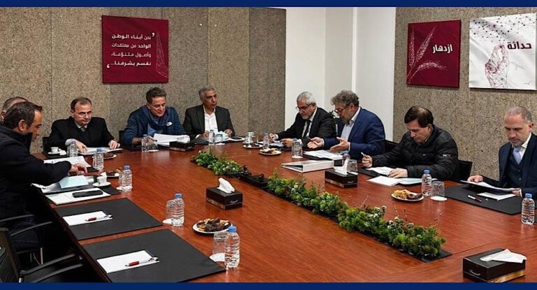 لقاء في المقرّ الرئيسيّ لـ “مشروع وطن الإنسان” جمع عدد من النواب المستقلّين