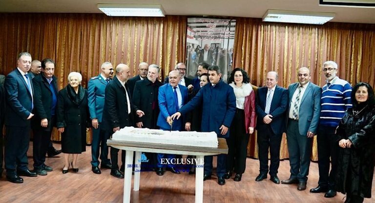 بالصور-تكريم مدير مدرسة عمشيت الرسمية المربي طنّوس يزبك لإحالته على التقاعد