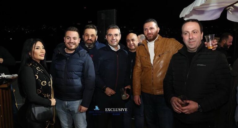 خاص-بالصور:احتفال شبابي حاشد في جبيل لمناسبة خميس الذكارى .