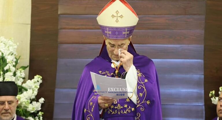 بالصورة: الراعي يدمع حزناً على الشهيد باسكال سليمان..نحن أبناء اللاخوف.. “من شان هيك ما رح نخاف وما من خاف”