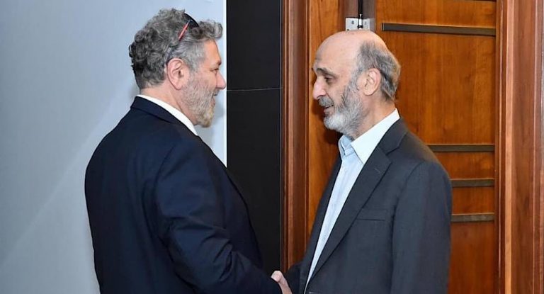 بالصور-النائب نعمة إفرام يلتقي جعجع في معراب