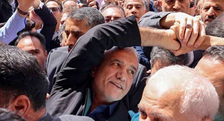 رئيس جديد لإيران…اليكم من فاز