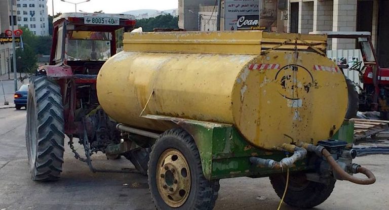 نقليات مياه بأسعار مرتفعة.. وتواطؤ!