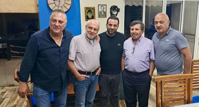 خاص: بالصورة : الى انتخابات اتحاد الكرة الطائرة دُرّ …