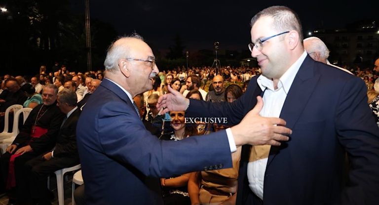 خاص-بالصور: العتيّق يهنئ رئيس الجامعة اللبنانية الاميركية LAU  والجسم التعليمي والاداري فيها لمناسبة المئوية الاولى على تأسيسها