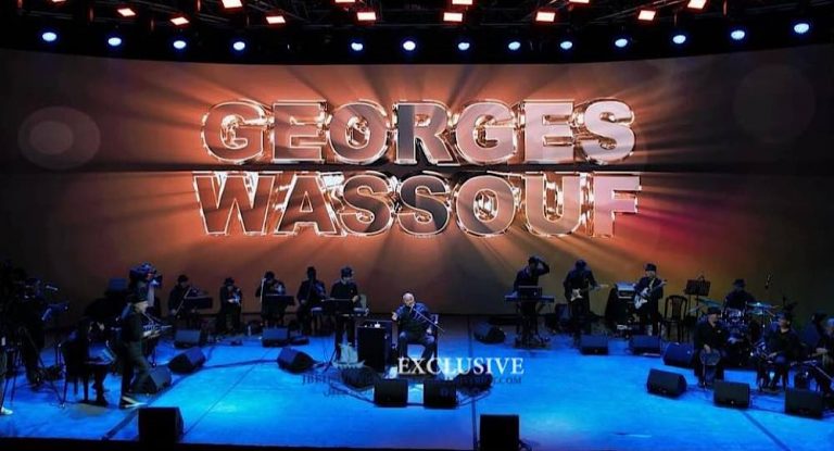 خاص-بالفيديو والصور : إهمج تفتتح مهرجانها السياحي و سلطان الطرب يحيي يومه الأول