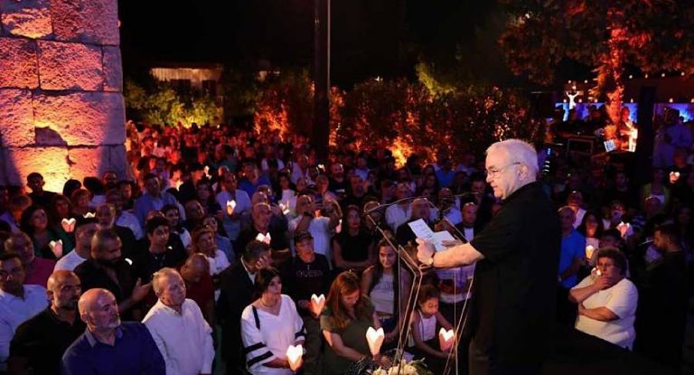 بالصور-المر في تدشين نصب السيدة العذرا: عدم انتخاب رئيس للجمهورية جريمة