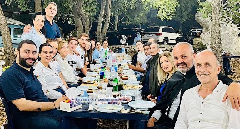 خاص-بالصور: نادي عبيدات الرياضي يحتفل بعيد إنتقال السيدة العذراء