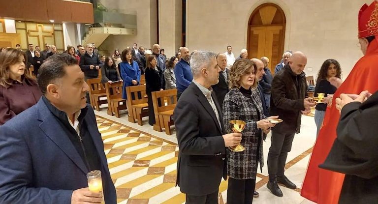 المطران  عون يترأس قداساً في كنيسة مار يعقوب المقطع في جبيل لمناسبة عيد شفيع الرعية