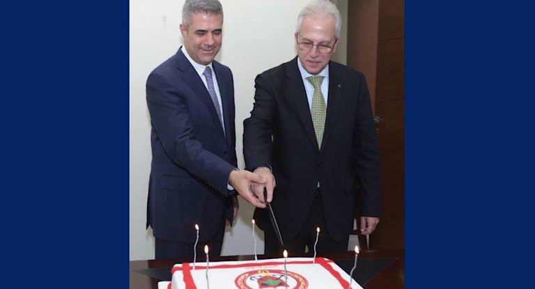 بالصور-تسلّم وتسليم في المديرية العامة للدفاع المدني بين العميد خطار وخلفه العميد فرح