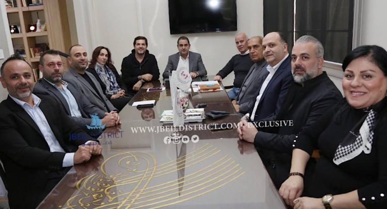 مجلس نقابة أصحاب المطاعم يناقش إعادة النهوض السياحي…خسائر ضخمة وتحديات قاسية