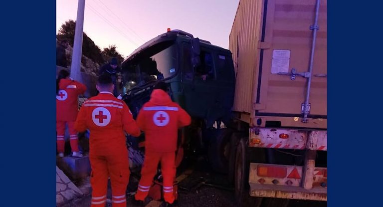 خاص-بالصور:٣ جرحى جراء  حادث سير في المنصف