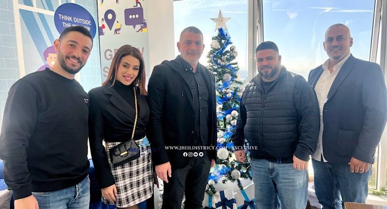 خاص-بالصور: وفد من هيئة قضاء جبيل في التيار الوطني الحر يزور موقع “قضاء جبيل” للمعايدة بمناسبة الأعياد المجيدة