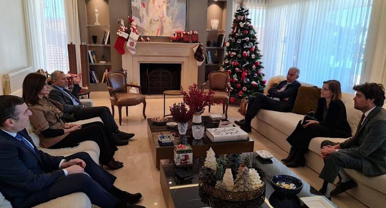 باسيل يستقبل السفير الفرنسي هيرفيه ماغرو ووفد من السفارة بحضور الدكتور طارق صادق