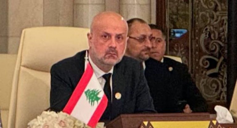 مولوي من الرياض : سنبني لبنان بالوحدة فشعارا “الممانعة” و”المعارضة” لم يؤديا بلبنان إلى أي نتيجة