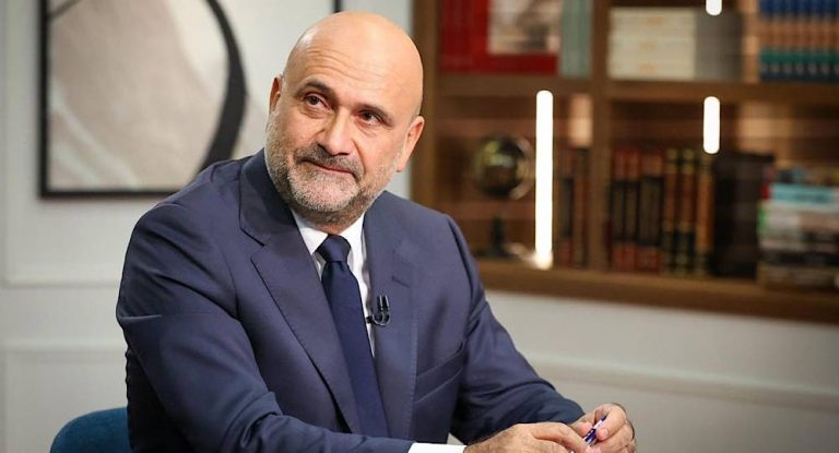 أبي رميا يهنّئ ريمون الخوري: تعيين مستحقّ لشخصية مهنية مشهود لها