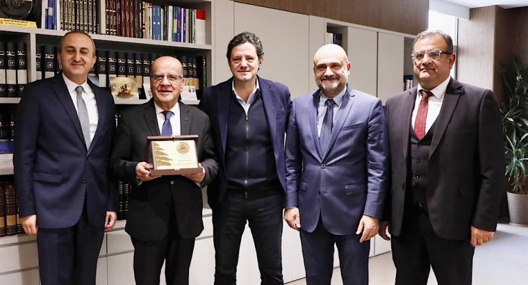 المكاري يكرّم د.حردان ممثل رئيس الجمهورية لدى المنظمة العالمية الفرنكوفونية: ساهمت بمساعدة لبنان في نضاله من أجل الفرنكوفونية