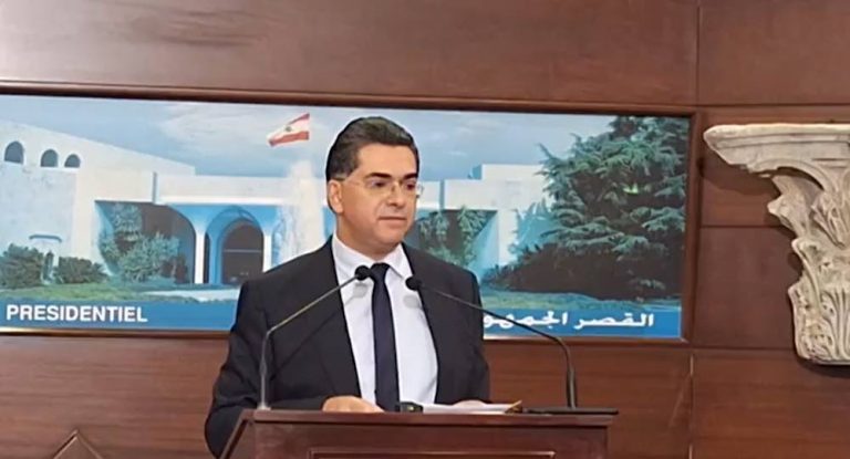 وزير الإعلام اتصل بعبود وسيلتقيه لمتابعة ما تعرض له من تهديد: ممارسات ترهيبية تستهدف حرية الكلمة