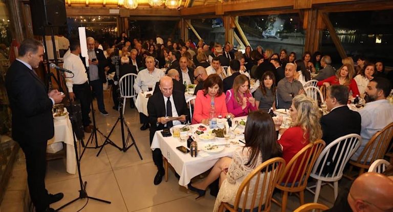 بالصور-جامعة آل كرم في لبنان وبلاد الانتشار احتفلت بعيد الأم