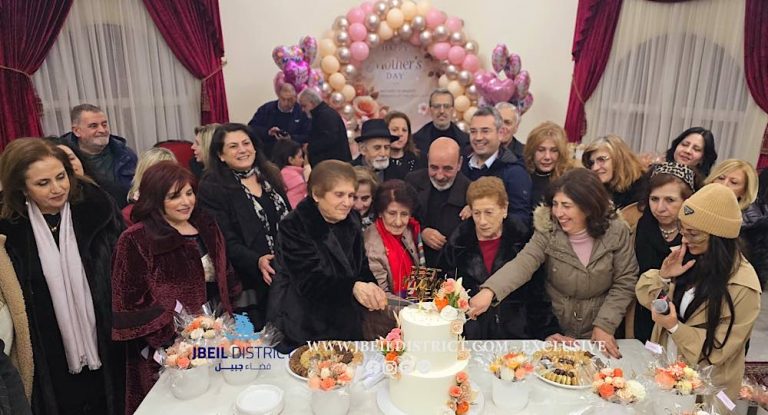 قرطبا تحتفل بعيد الأم وسط ثلوج آذار