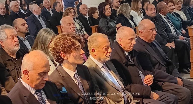 خاص-بالصور: قداس على نية حاكم مصرف لبنان كريم سعيد في بلدته قرطبا