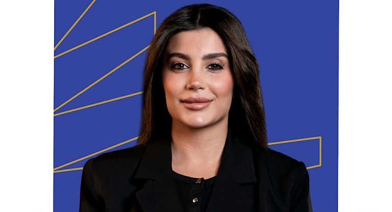 خاص – لورا بطرس القصيفي.. وجه نسائي لامع على لائحة “قولنا والعمل” في بلاط – قرطبون – مستيتا