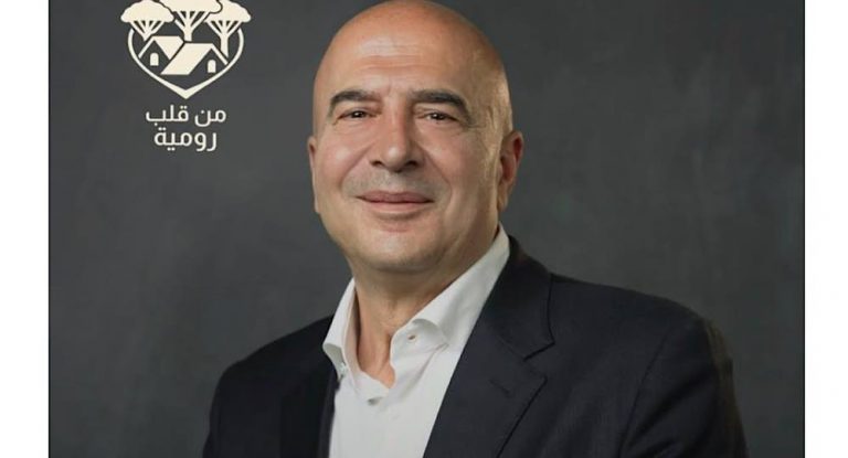 انتخاب زينون رئيسا لبلدية رومية بالإجماع