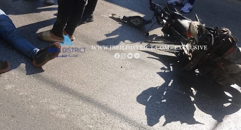 خاص-بالصور: جريح جراء حادث سير في عمشيت