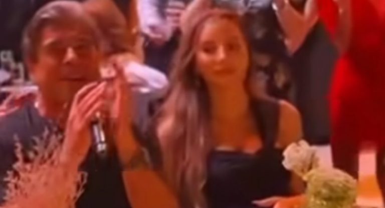 ما هو جنس مولود وائل كفوري المنتظر؟