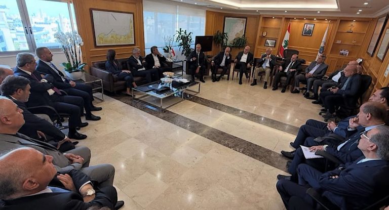 رسامني بحضور نواب كسروان: تأهيل وتوسيع أوتوستراد جونيه ينطلق قريباً بتمويل مؤمَّن