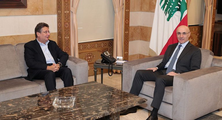 كنعان يعرض مع الحجار تمكين البلديات في ملف النفايات: أثمّن دوره في تسهيل معاملات المواطنين في النافعة ومكافحة الفساد