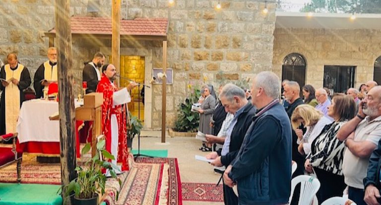 بالصور-قداس في قرطبا لمناسبة عيد مار سركيس و باخوس