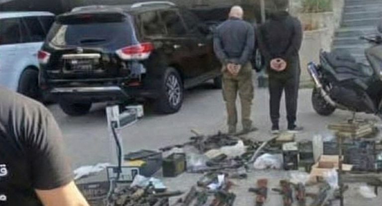 خاص-إنجاز جديد ..مصادرة فى مستودعين اسلحة ومخرطة ومصادرة كميات كبيره في الضاحية الجنوبية