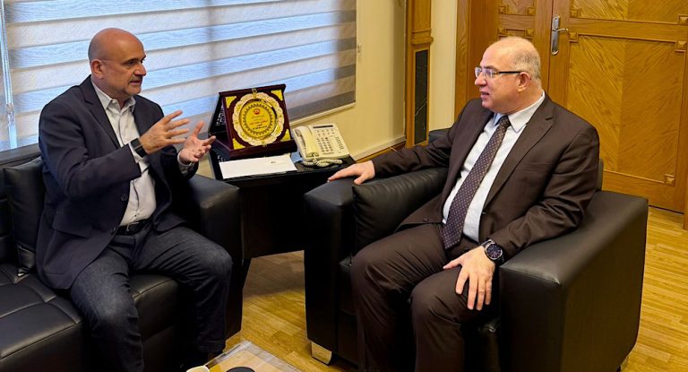 اجتماع بين النائب سيمون أبي رميا ووزير العمل د. محمد حيدر لبحث تنظيم العمالة وتعزيز فرص العمل للشباب