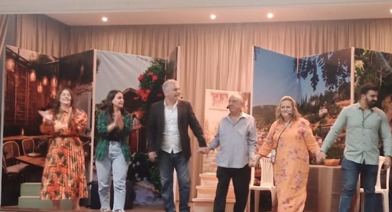 امية لحود قدمت مسرحيتها “قضيتي وطني” على مسرح ثانوية جبيل الرسمية