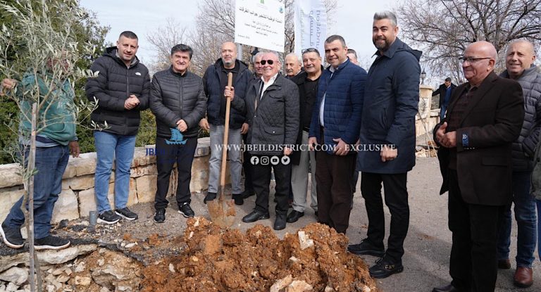خاص-بالصور: بصمة خضراء لمؤسسة ميشال عيسى للتنمية المحلية في لحفد