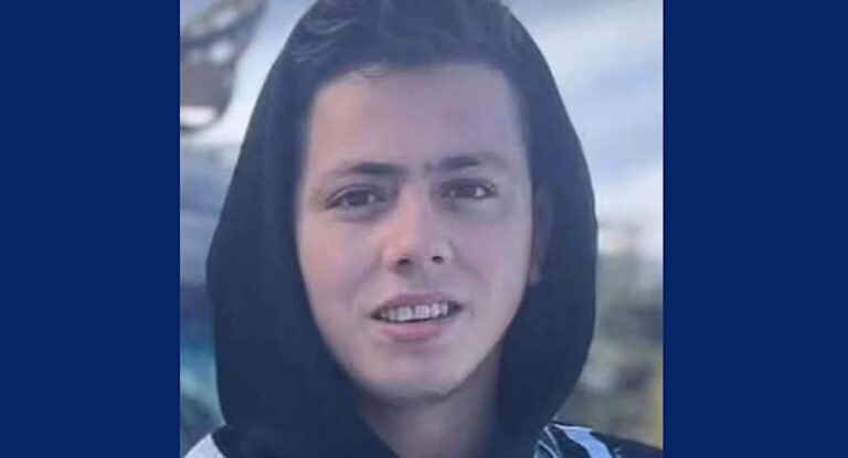 بالصور-فاجـعة قتـيل وجـريح بحالة حرجة إثر سقوط سيارة في منحدر